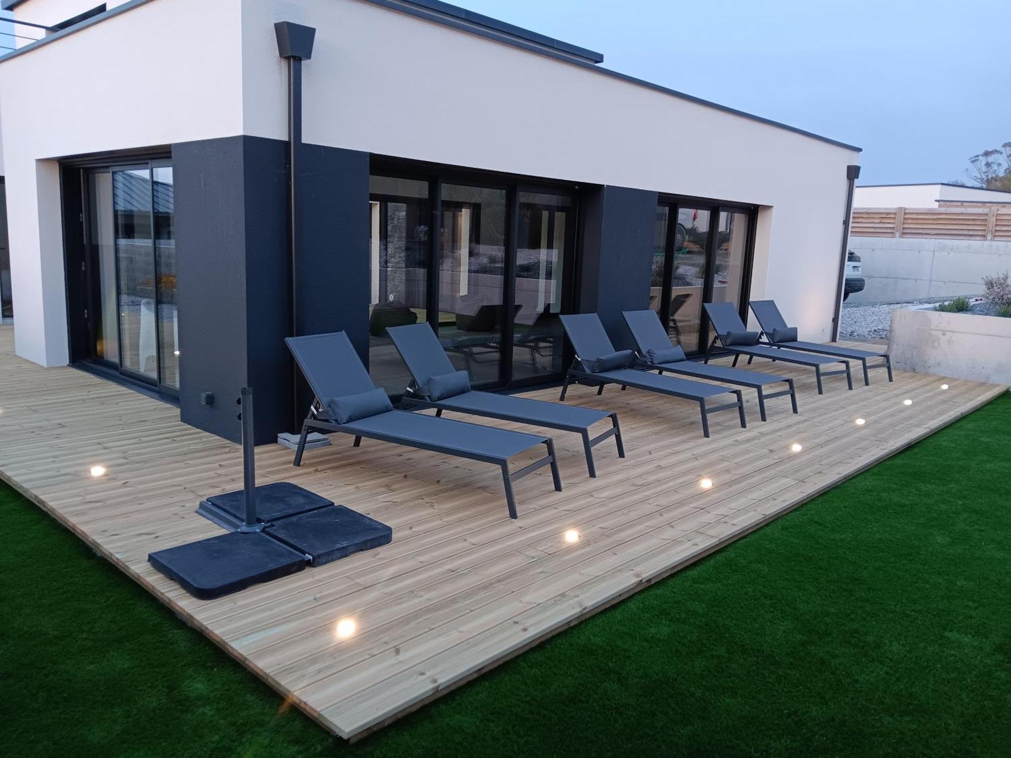 Villa Ty Varcq Локирек Екстериор снимка