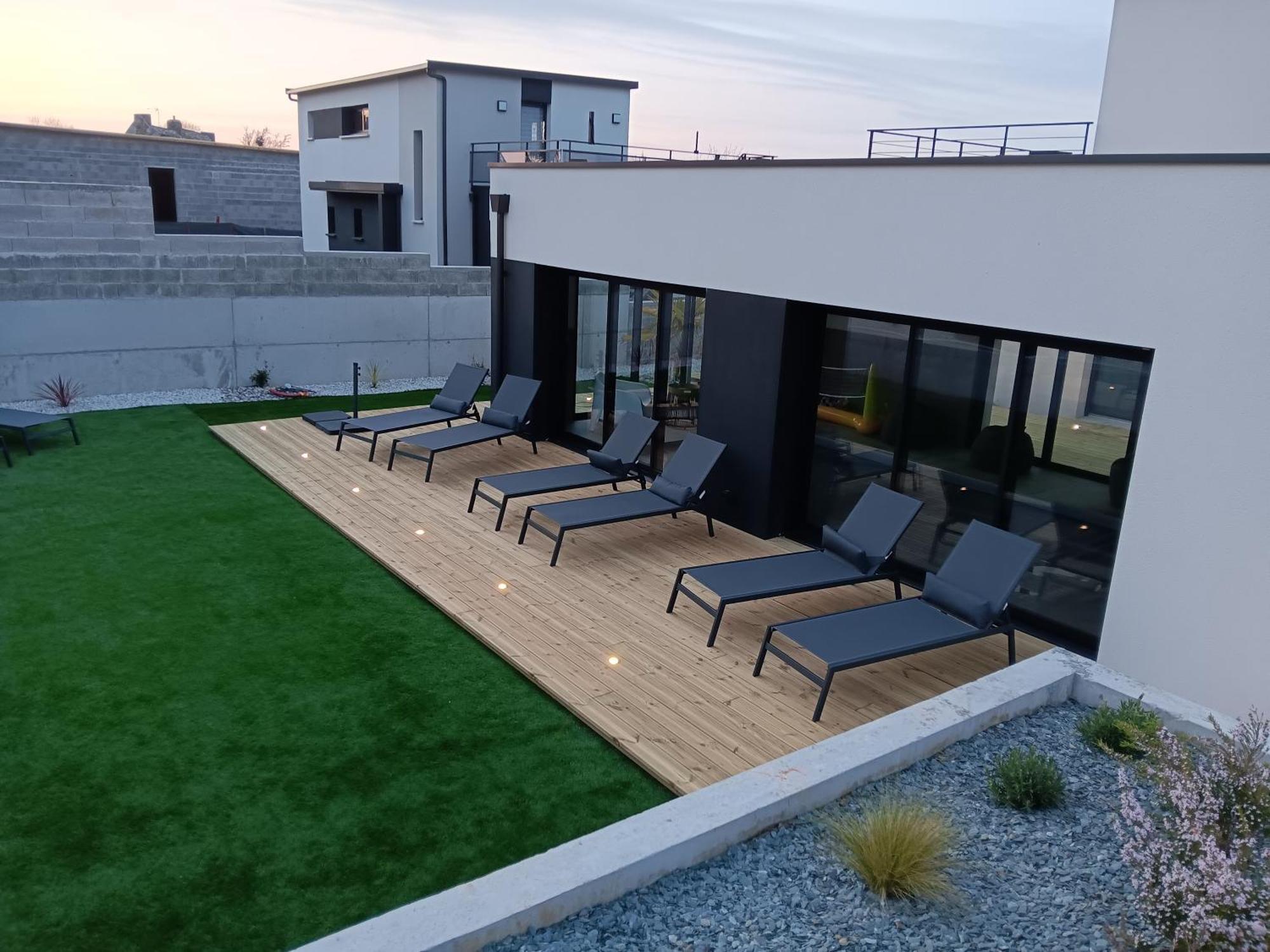 Villa Ty Varcq Локирек Екстериор снимка